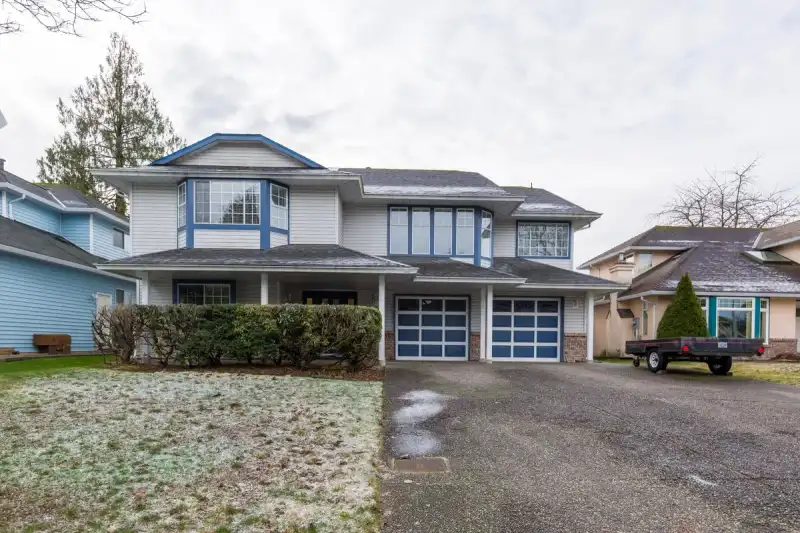 15450 91A AVENUE - photo 1 of 40