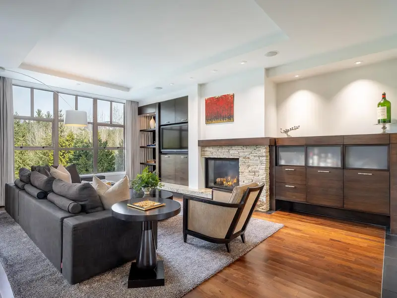 33 4617 BLACKCOMB WAY - photo 3 of 23