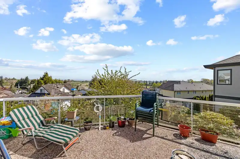 307 ROSEHILL WYND - photo 1 of 19