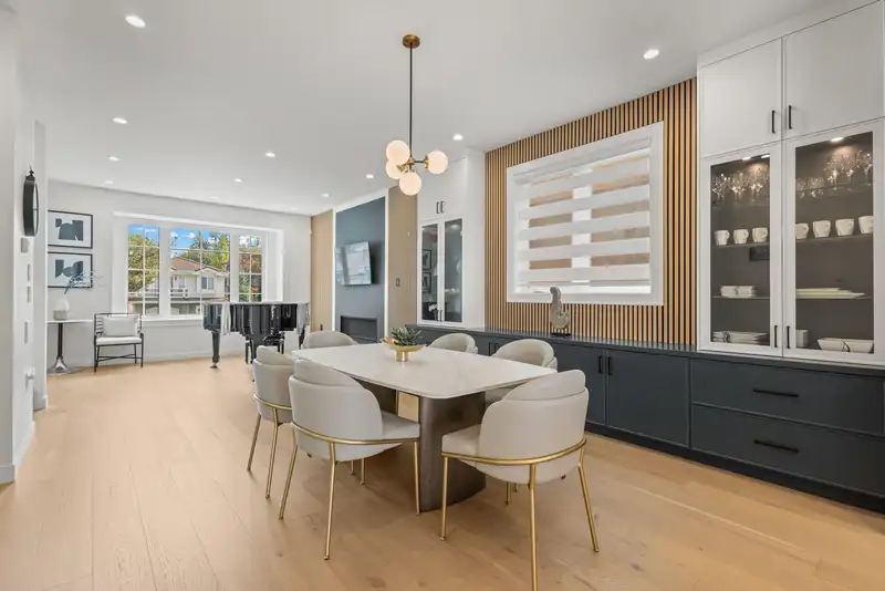 365 FELL AVENUE - photo 4 of 39