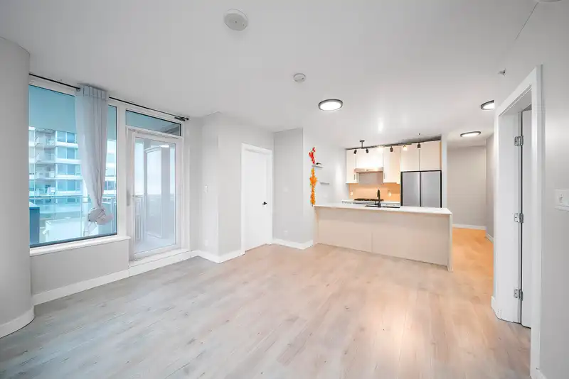 902 6971 ELMBRIDGE WAY - photo 3 of 18