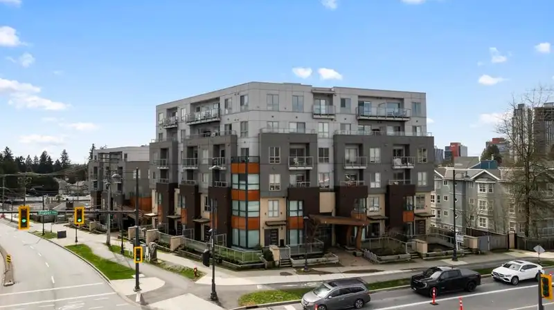 608 13978 FRASER HIGHWAY - photo 1 of 21