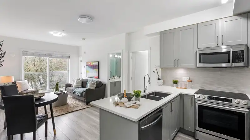 608 13978 FRASER HIGHWAY - photo 4 of 21