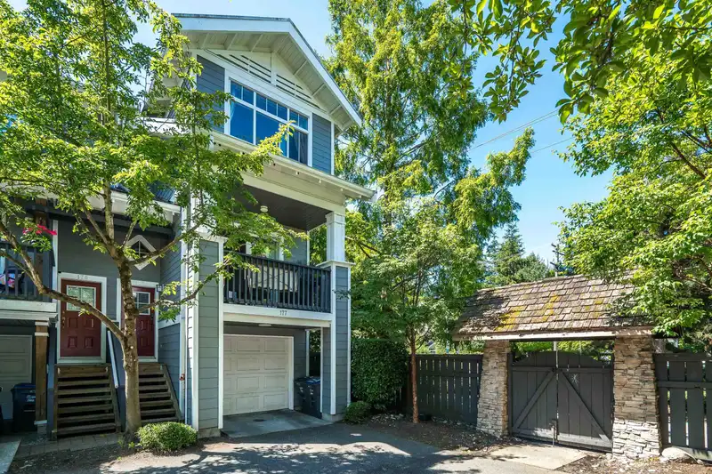 177 15236 36 AVENUE - photo 1 of 40