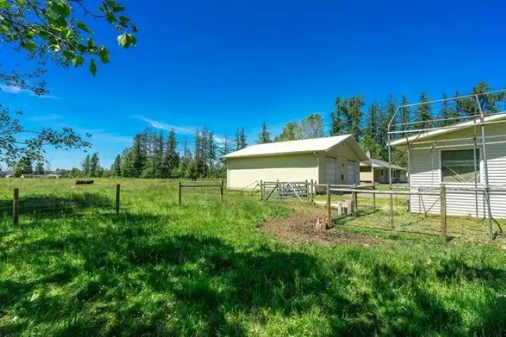 6285 226 STREET - photo 4 of 30