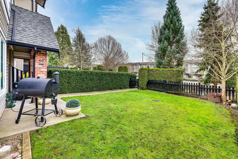 58 2450 161A STREET - photo 3 of 25