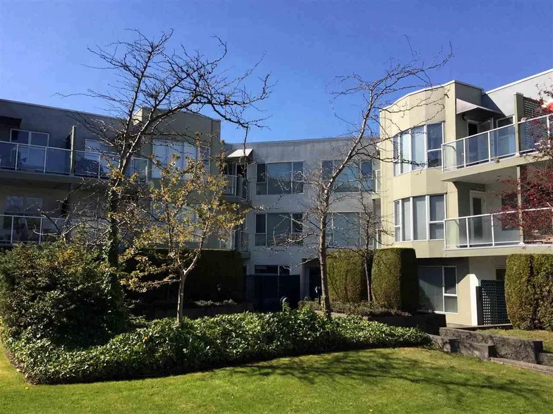 307 8600 JONES ROAD - photo 4 of 5