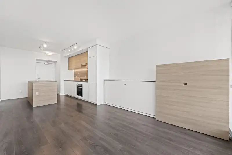 1106 652 WHITING WAY - photo 3 of 40