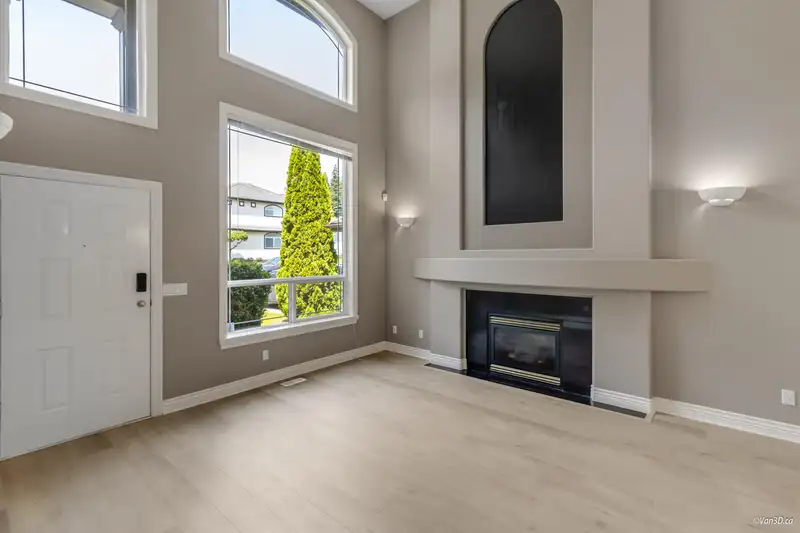 3060 SIENNA COURT - photo 4 of 40