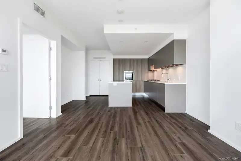 3902 3809 EVERGREEN PLACE - photo 3 of 26