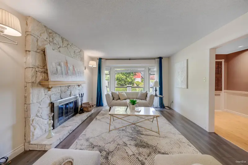 9666 ASHWOOD DRIVE - photo 3 of 25