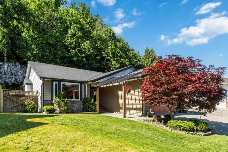 31438 CHALMERS PLACE - photo 3 of 25