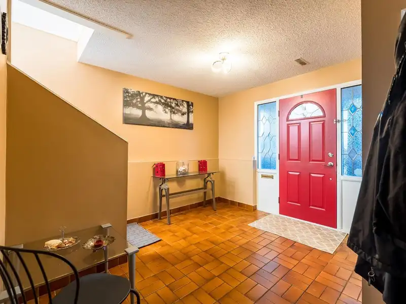 5293 MANOR STREET - photo 2 of 40