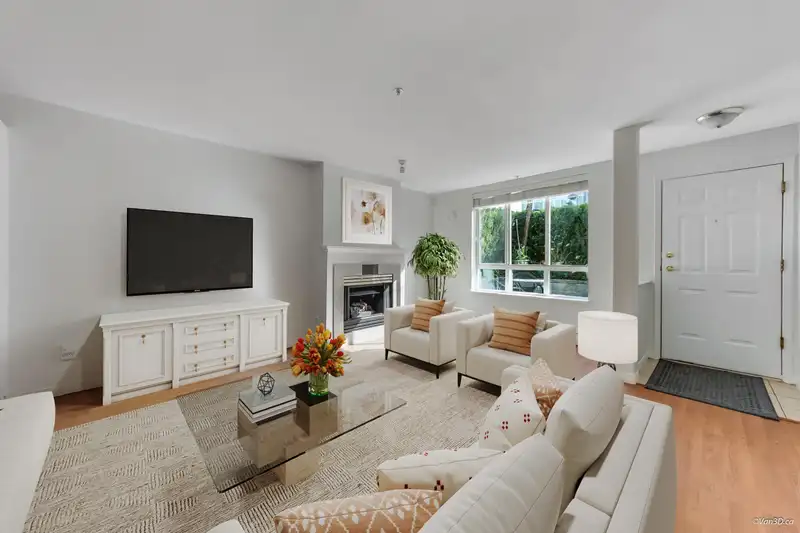 127 6588 SOUTHOAKS CRESCENT - photo 1 of 21