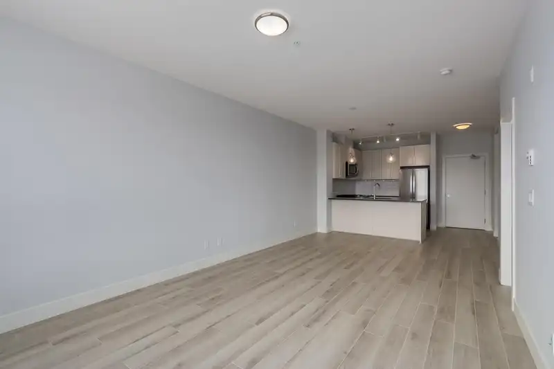 316 2960 151 STREET - photo 3 of 21