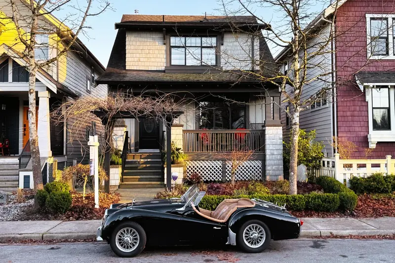 9352 SINGH STREET - photo 1 of 25