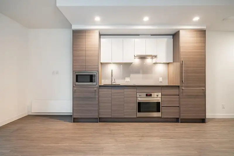 307 13655 FRASER HIGHWAY - photo 1 of 35