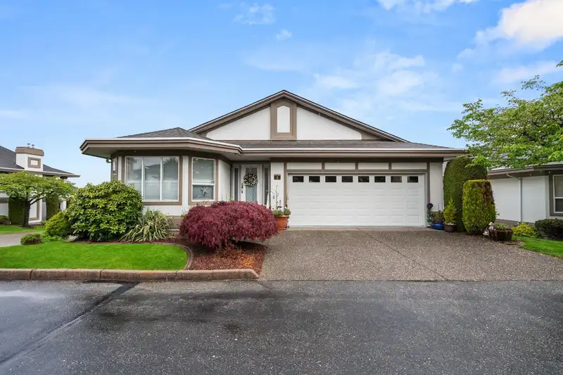 1 31445 RIDGEVIEW DRIVE - photo 2 of 40