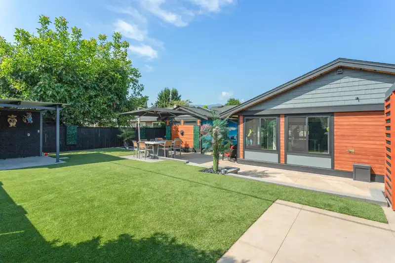 1249 ALDERWOOD PLACE - photo 1 of 38