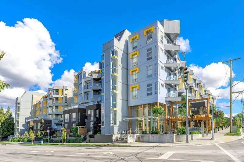 601 32838 LANDEAU PLACE - photo 4 of 25
