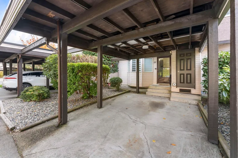 21 7521 140 STREET - photo 3 of 25