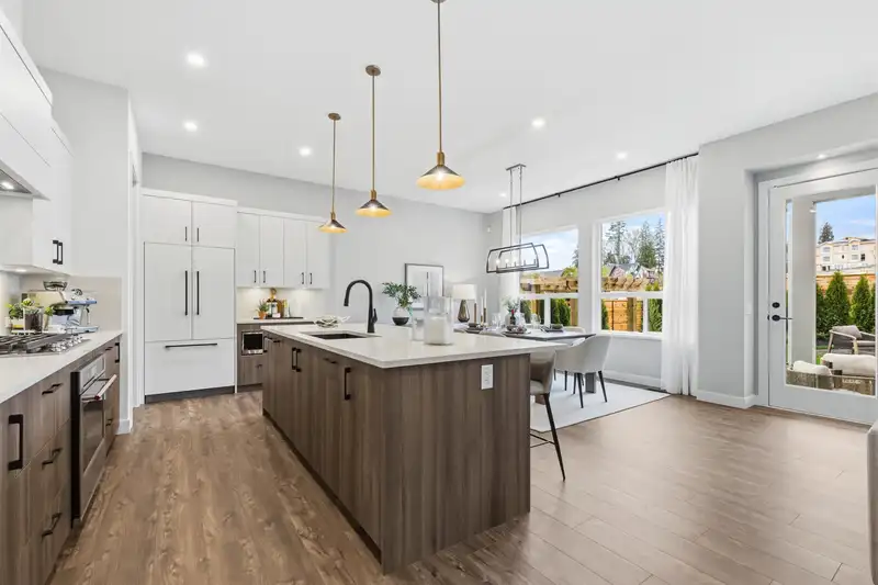 1350 SOBALL STREET - photo 2 of 14