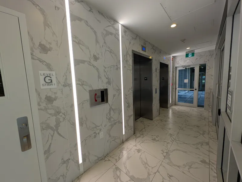 109 528 W KING EDWARD AVENUE - photo 2 of 20