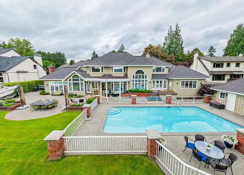 7976 GOVERNMENT ROAD - photo 1 of 40