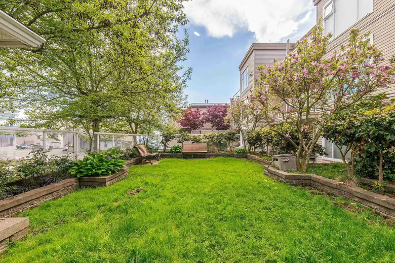 109 1153 VIDAL STREET - photo 3 of 29