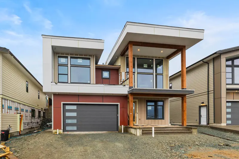 47262 VALERIE PLACE - photo 1 of 25