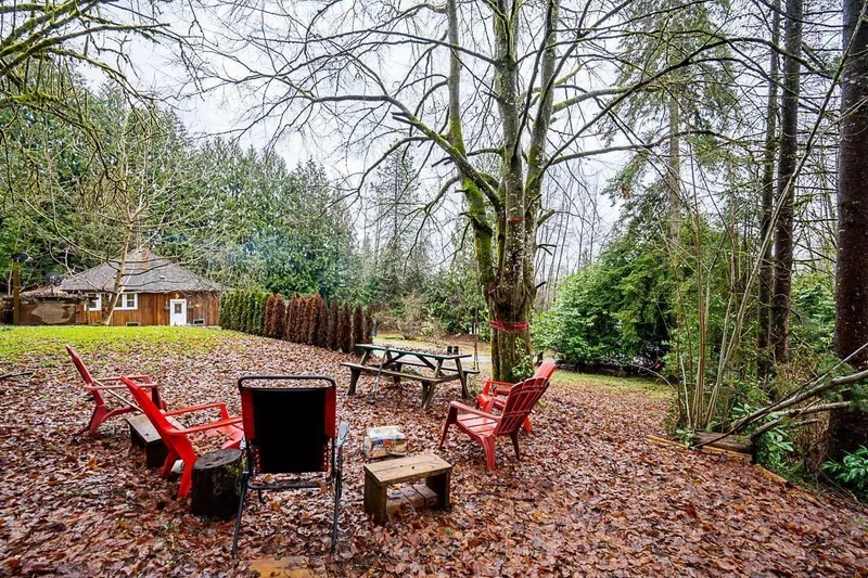 25745 LOUGHEED HIGHWAY - photo 4 of 23