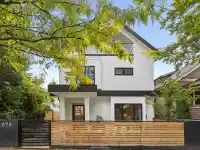 1 878 E 37TH AVENUE - thumbnail 1