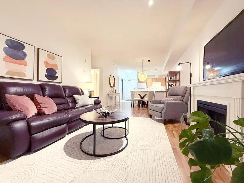 403 10088 148 STREET - photo 3 of 25