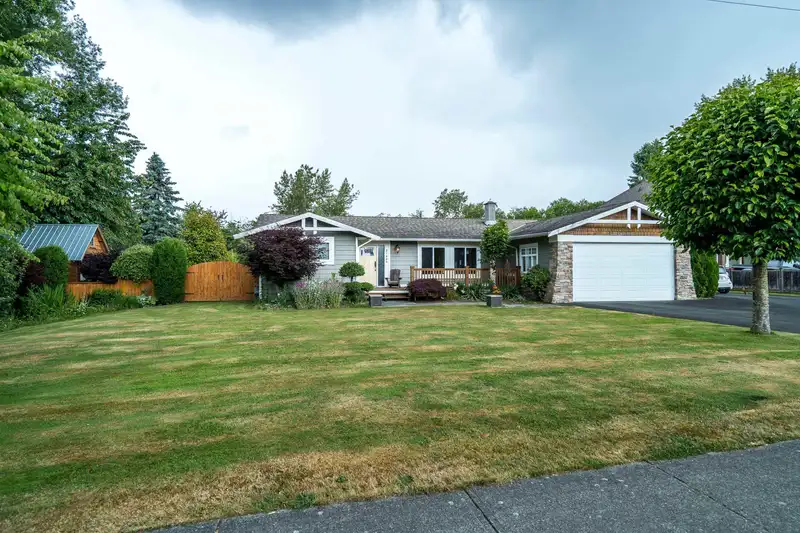 21429 51B AVENUE - photo 1 of 40