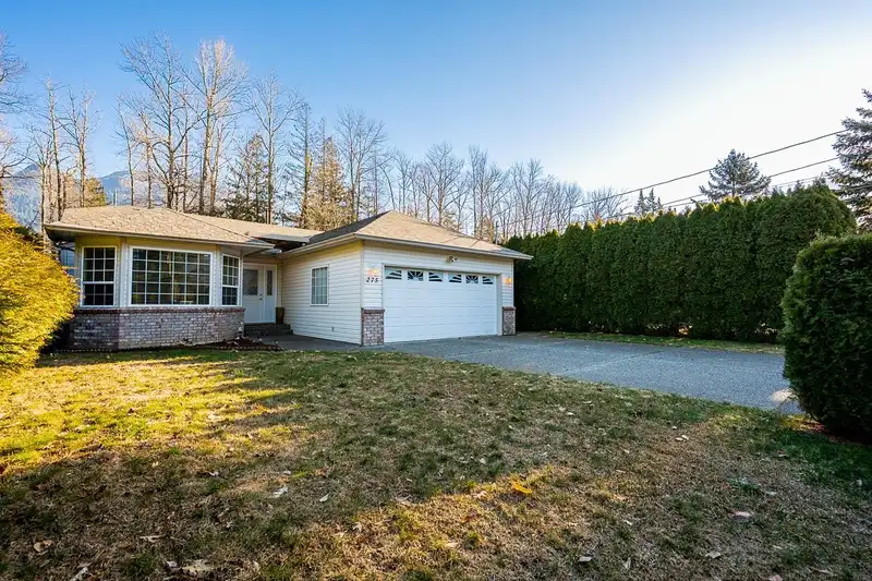 275 7TH AVENUE - photo 3 of 38