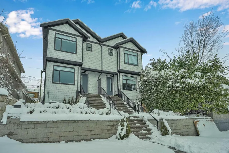 1423 E 62ND AVENUE - photo 4 of 25