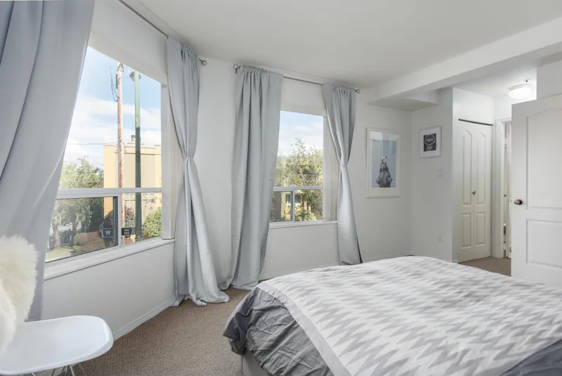 L01 788 W 8TH AVENUE - photo 4 of 23