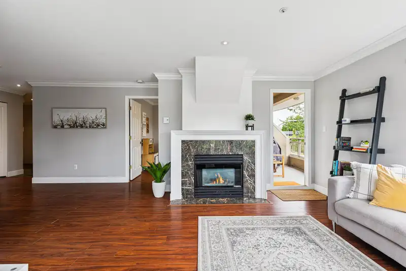 203 2285 PITT RIVER ROAD - photo 3 of 39