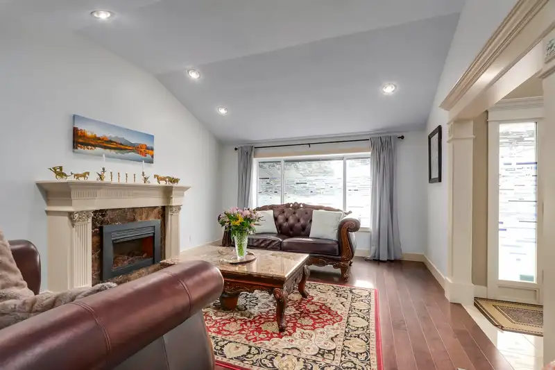 7680 CHEVIOT PLACE - photo 4 of 36