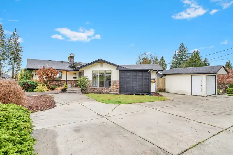 756 SHAW AVENUE - photo 1 of 38