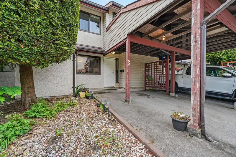 94 13880 74 AVENUE - photo 3 of 30