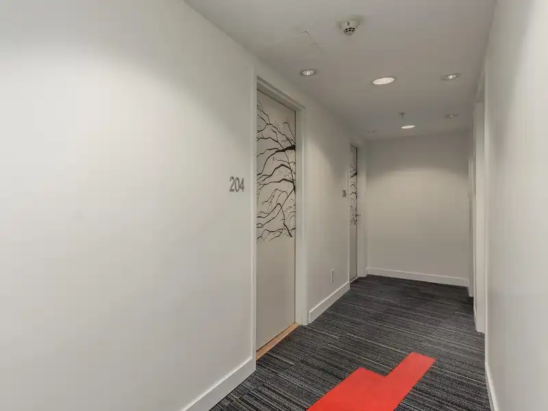 204 128 W CORDOVA STREET - photo 4 of 15