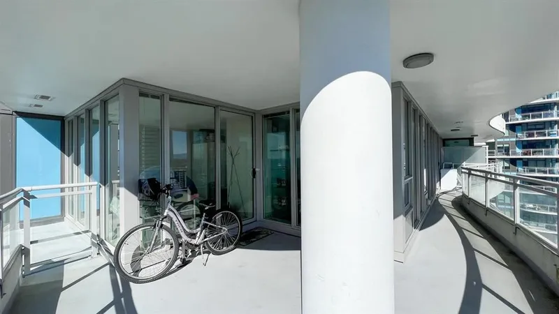 2205 13303 CENTRAL AVENUE - photo 4 of 18