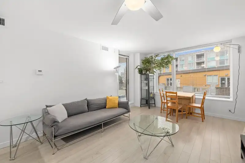 607 5619 CEDARBRIDGE WAY - photo 2 of 34