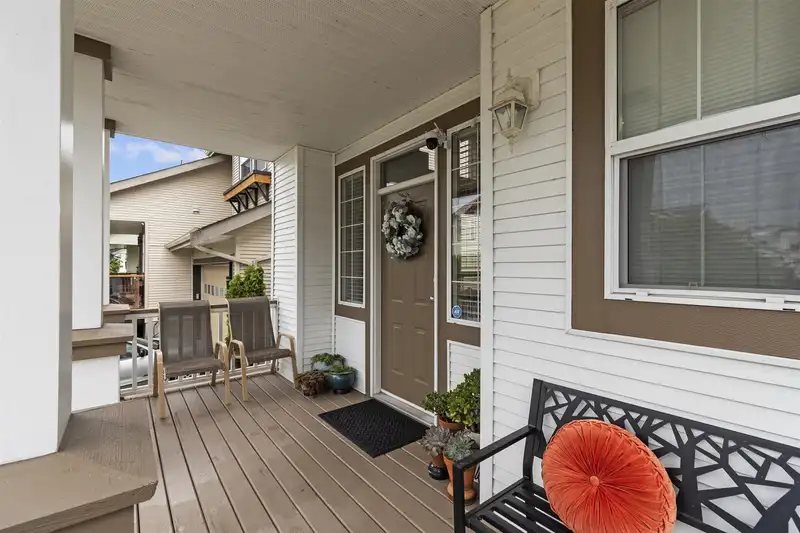 11861 ORCHARD LANE - photo 2 of 40