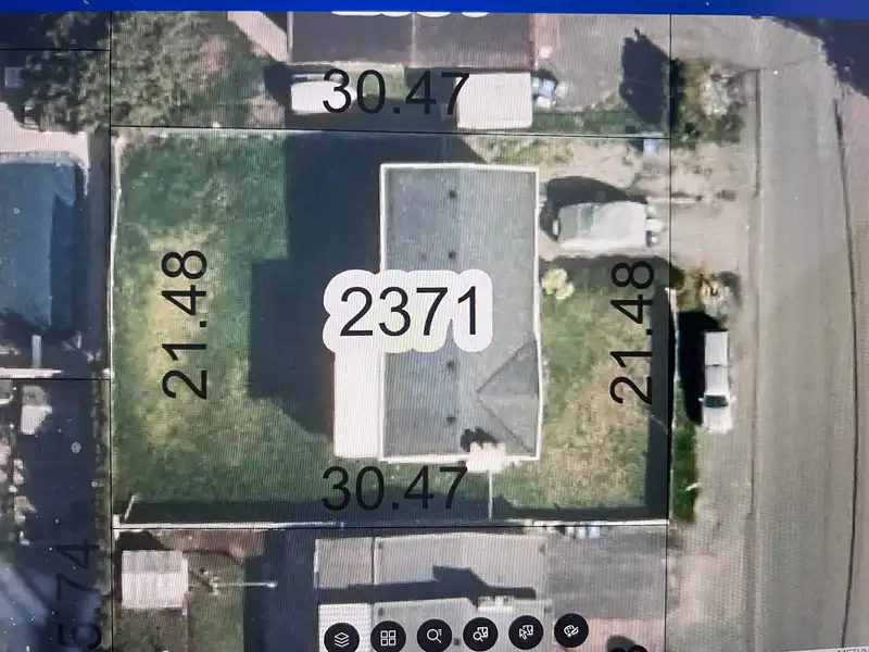 2371 BEAVER STREET - photo 4 of 40