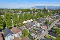 4420 PERRY STREET - thumbnail 3