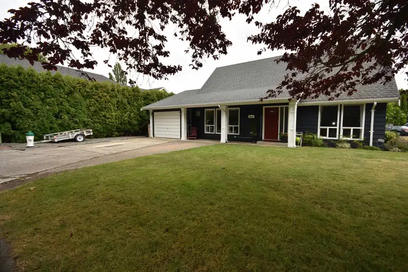 4618 HAWTHORNE PLACE - photo 1 of 40