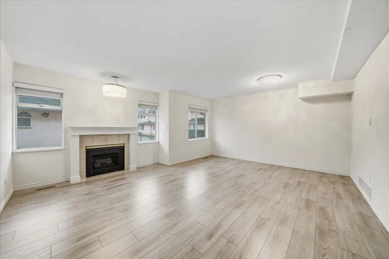 14 7231 MOFFATT ROAD - photo 2 of 25