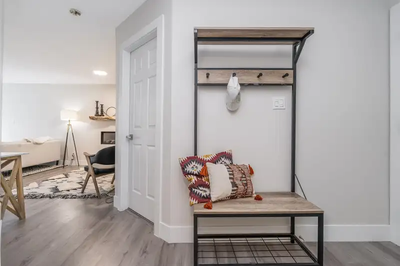 107 21937 48 AVENUE - photo 4 of 37
